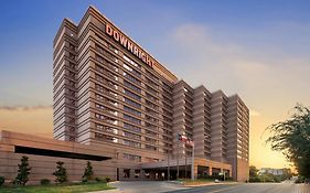 Downright Austin, A Renaissance Hotel